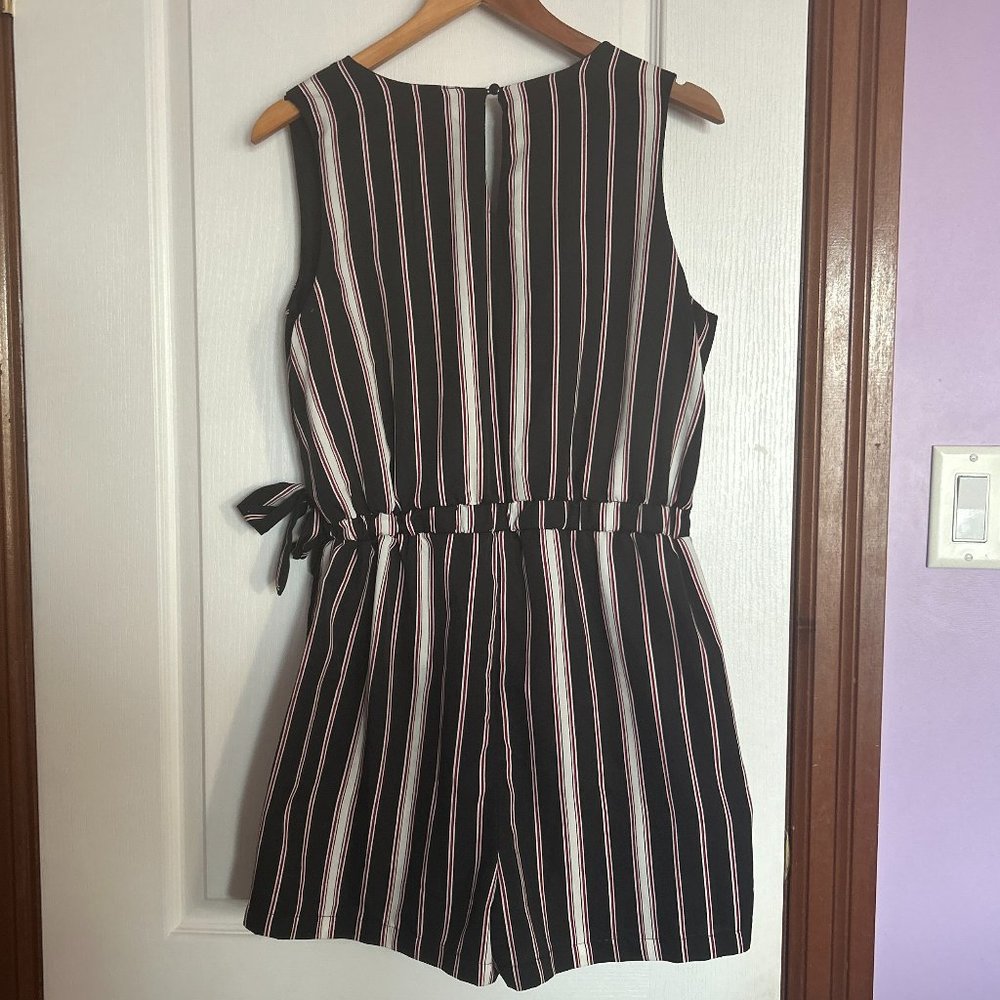 Japna Black and White Striped Romper - Picture 6 of 6